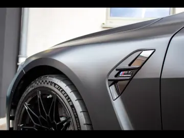 BMW M4 COMPETITION M XDRIVE CABRIOLET FROZEN BLACK