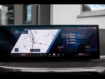BMW M4 COMPETITION M XDRIVE CABRIOLET FROZEN BLACK