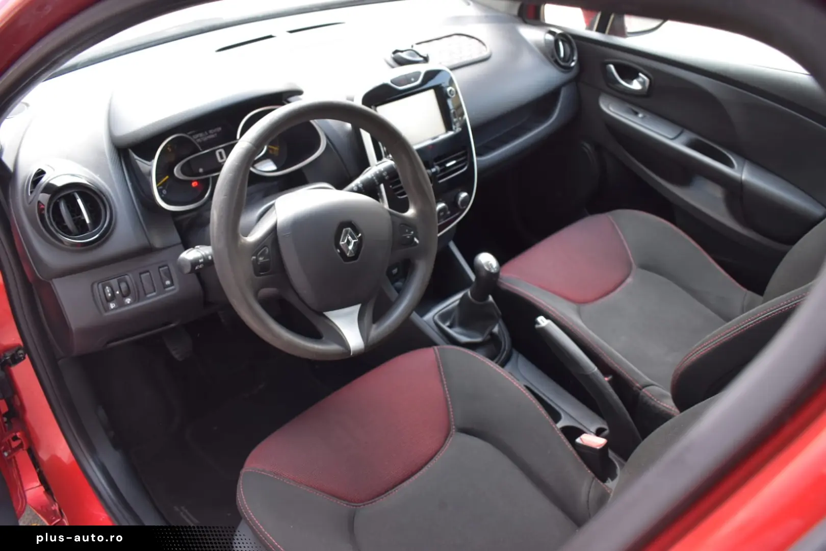 Renault Clio EURO 6  1.5 dCi ECO- 90CP Bass Reflex Navigatie