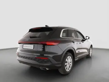 AUDI Q5 2.0 TFSI LED Navi SportSitz Kam ACC AHK