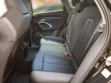 AUDI Q5 2.0 TFSI LED Navi SportSitz Kam ACC AHK
