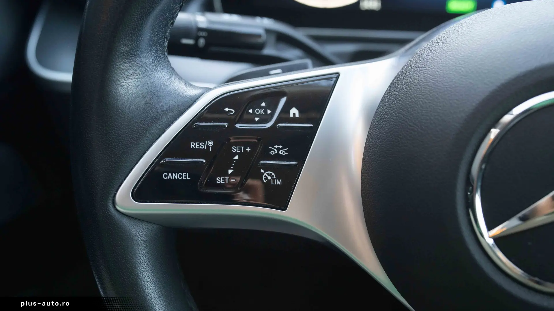 Mercedes-Benz C 300 e PHEV