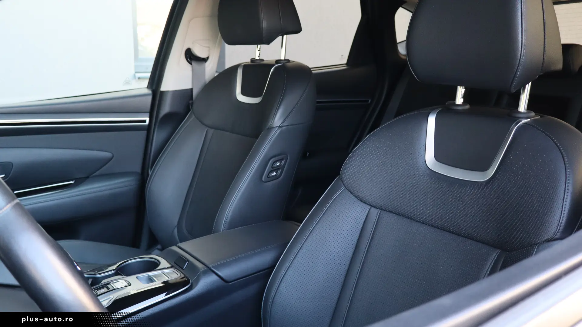 Hyundai Tucson PHEV 1.6 l 265 CP 4WD 6AT Luxury