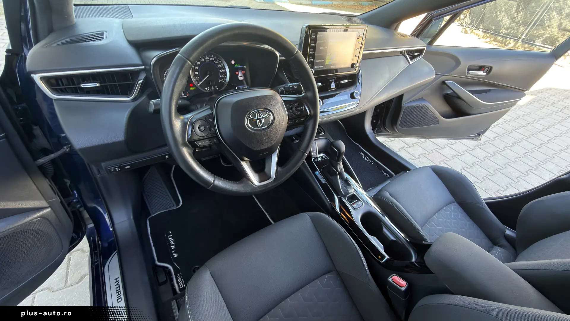 Toyota Corolla 1.8 Hyb. Business
