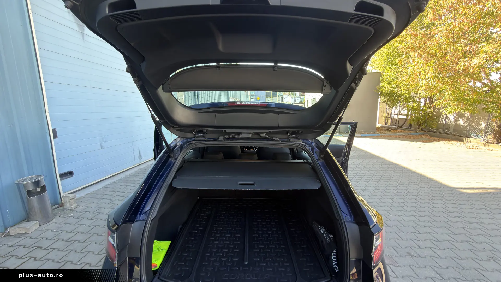 Toyota Corolla 1.8 Hyb. Business
