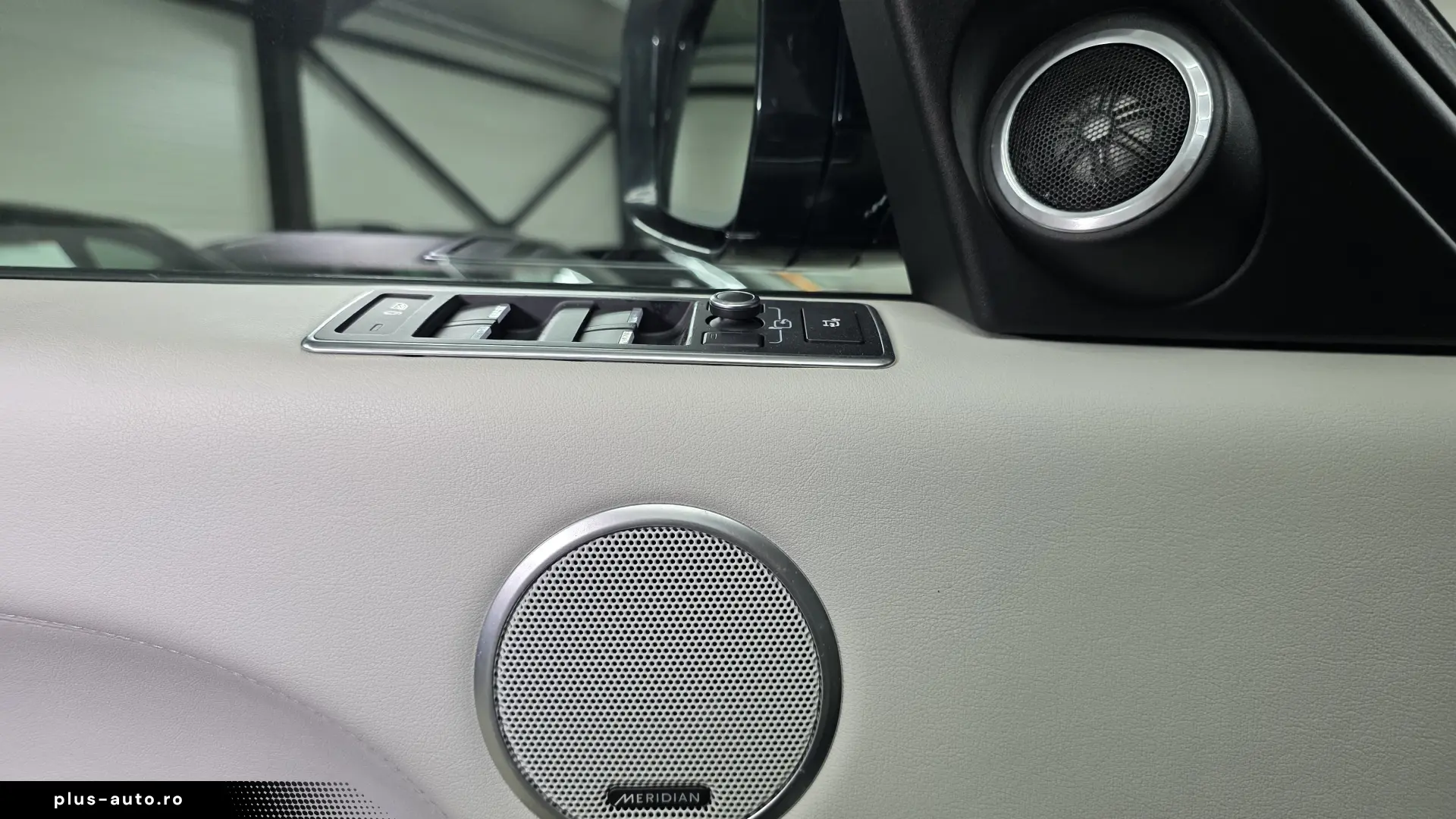 Range Vogue Panoramic Praguri Softclose Service nou Garantie
