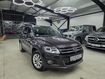 Volkswagen Tiguan Lounge 4Motion Carlig Service total