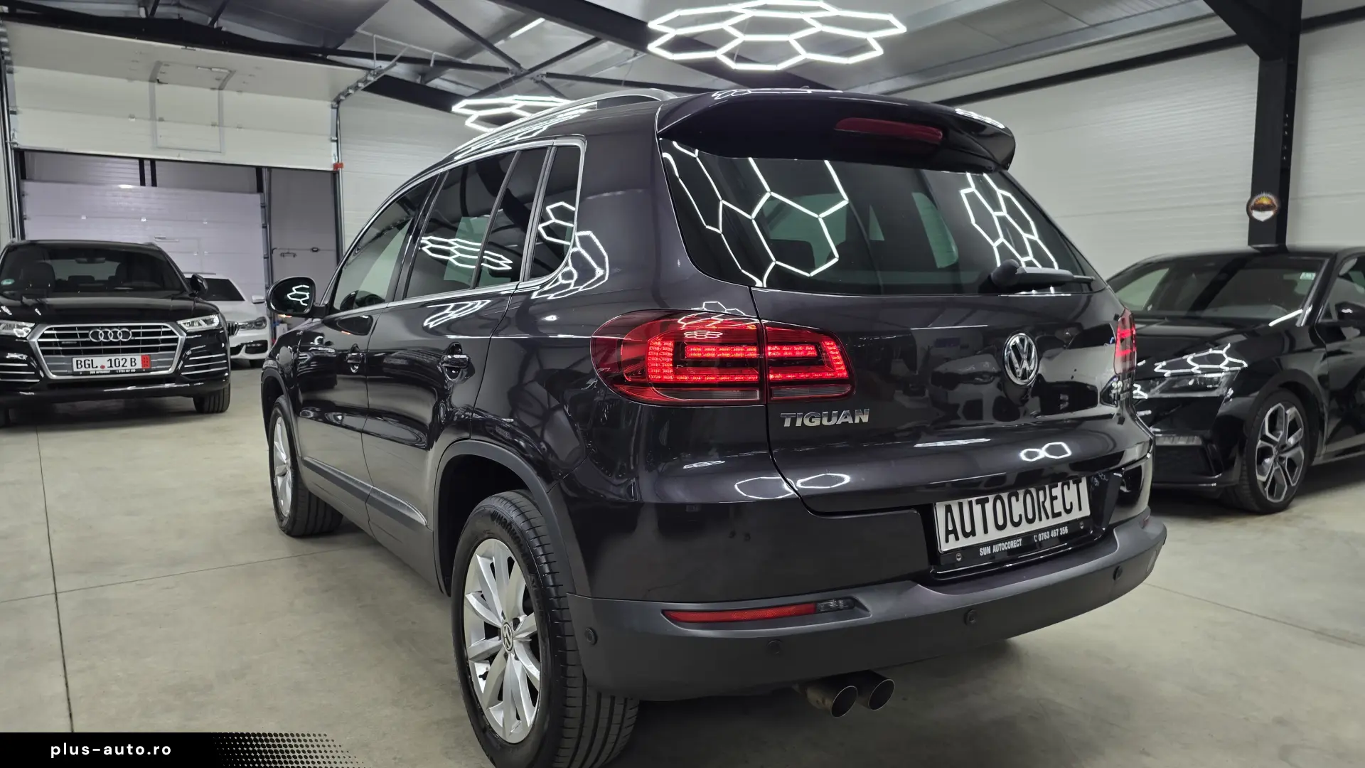 Volkswagen Tiguan Lounge 4Motion Carlig Service total