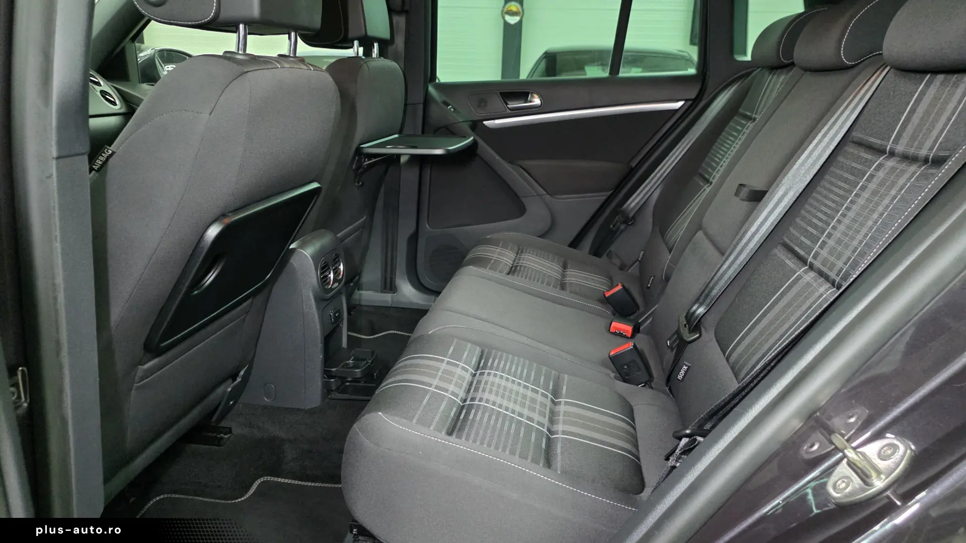 Volkswagen Tiguan Lounge 4Motion Carlig Service total