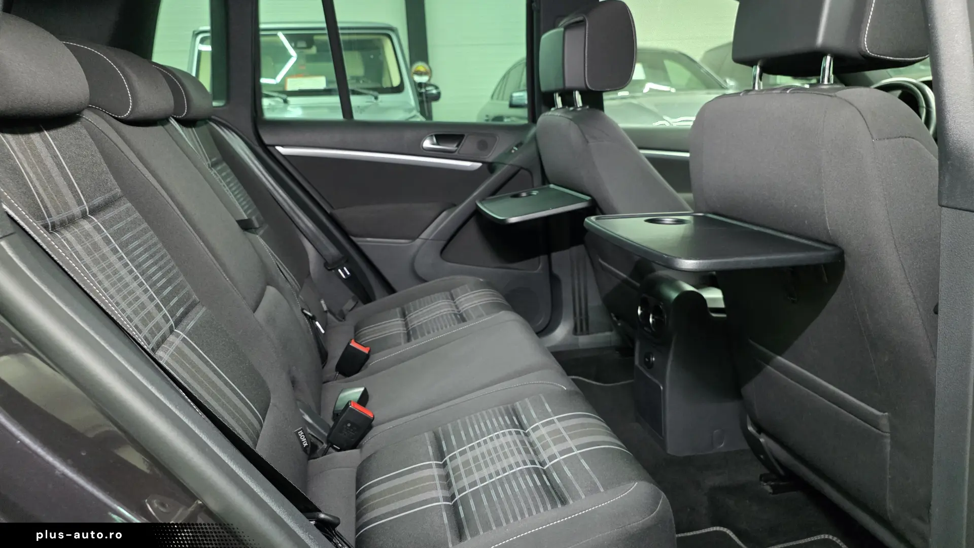 Volkswagen Tiguan Lounge 4Motion Carlig Service total
