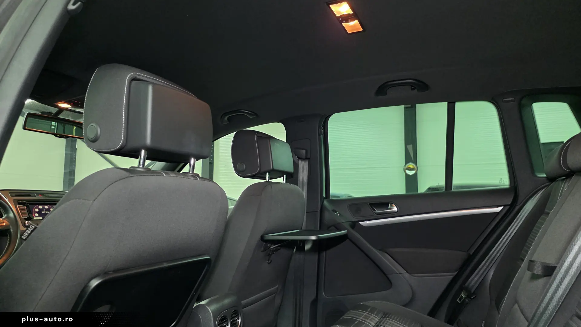 Volkswagen Tiguan Lounge 4Motion Carlig Service total