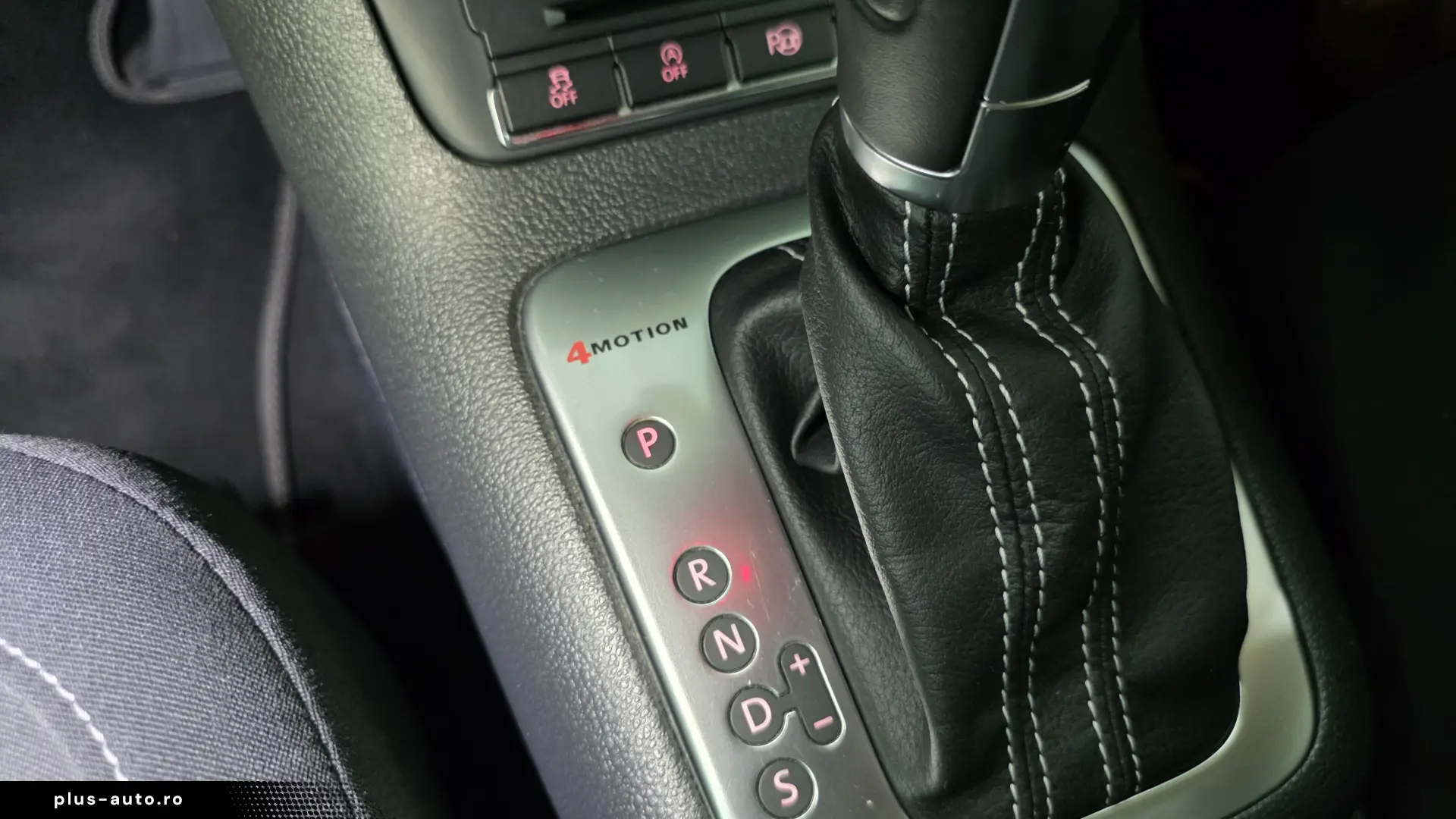 Volkswagen Tiguan Lounge 4Motion Carlig Service total