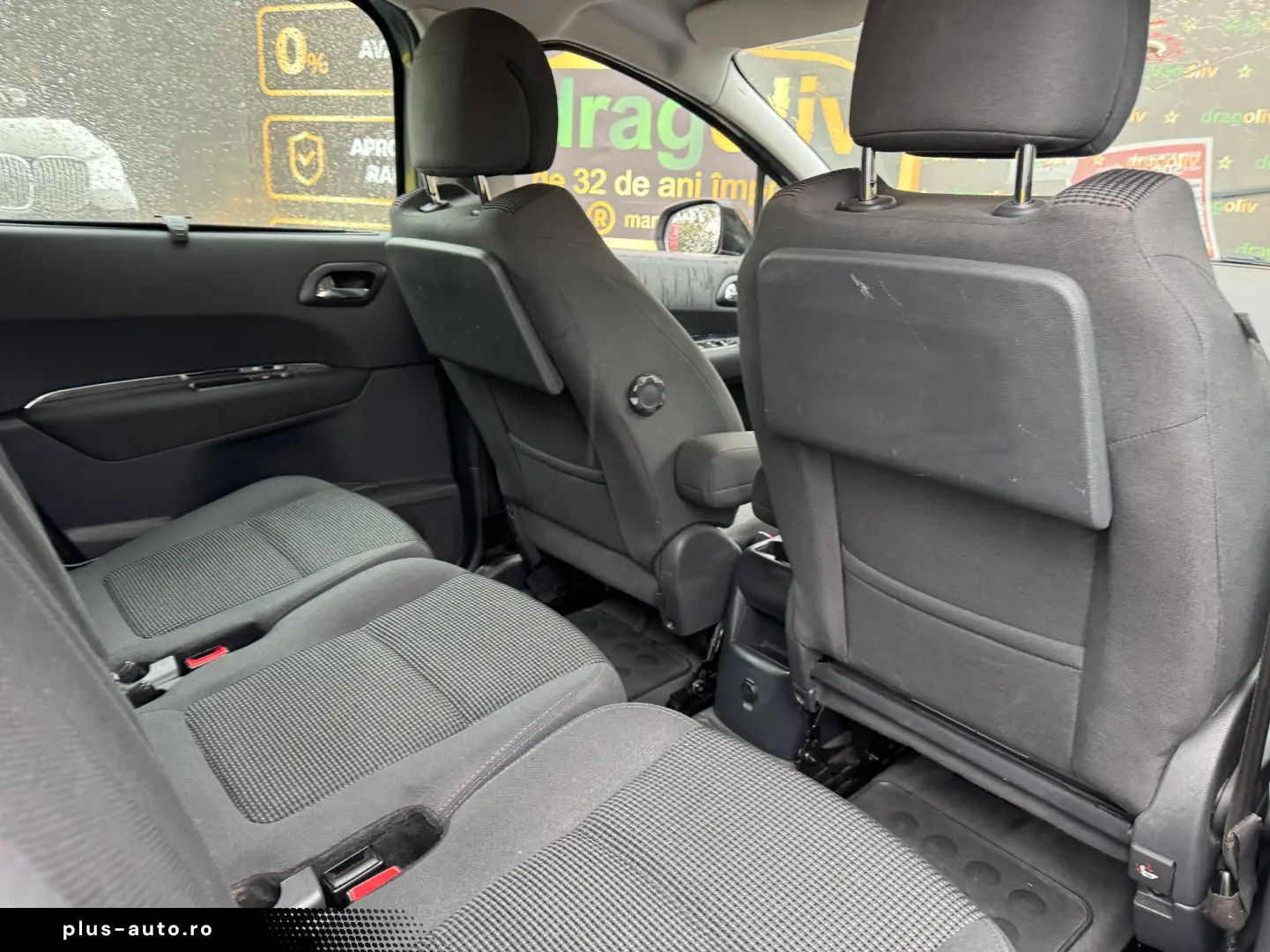 Peugeot 5008 2012