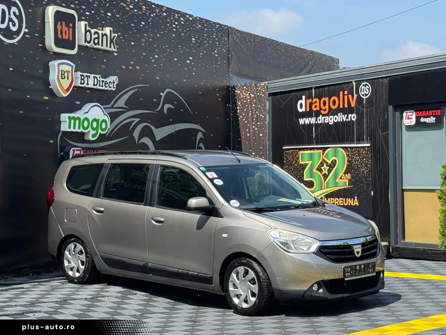Dacia Lodgy 2012