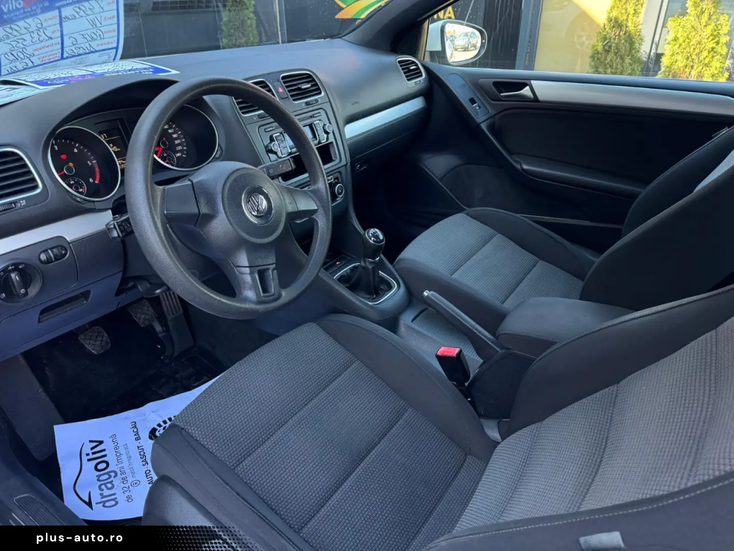 Volkswagen Golf Cabrio 2011