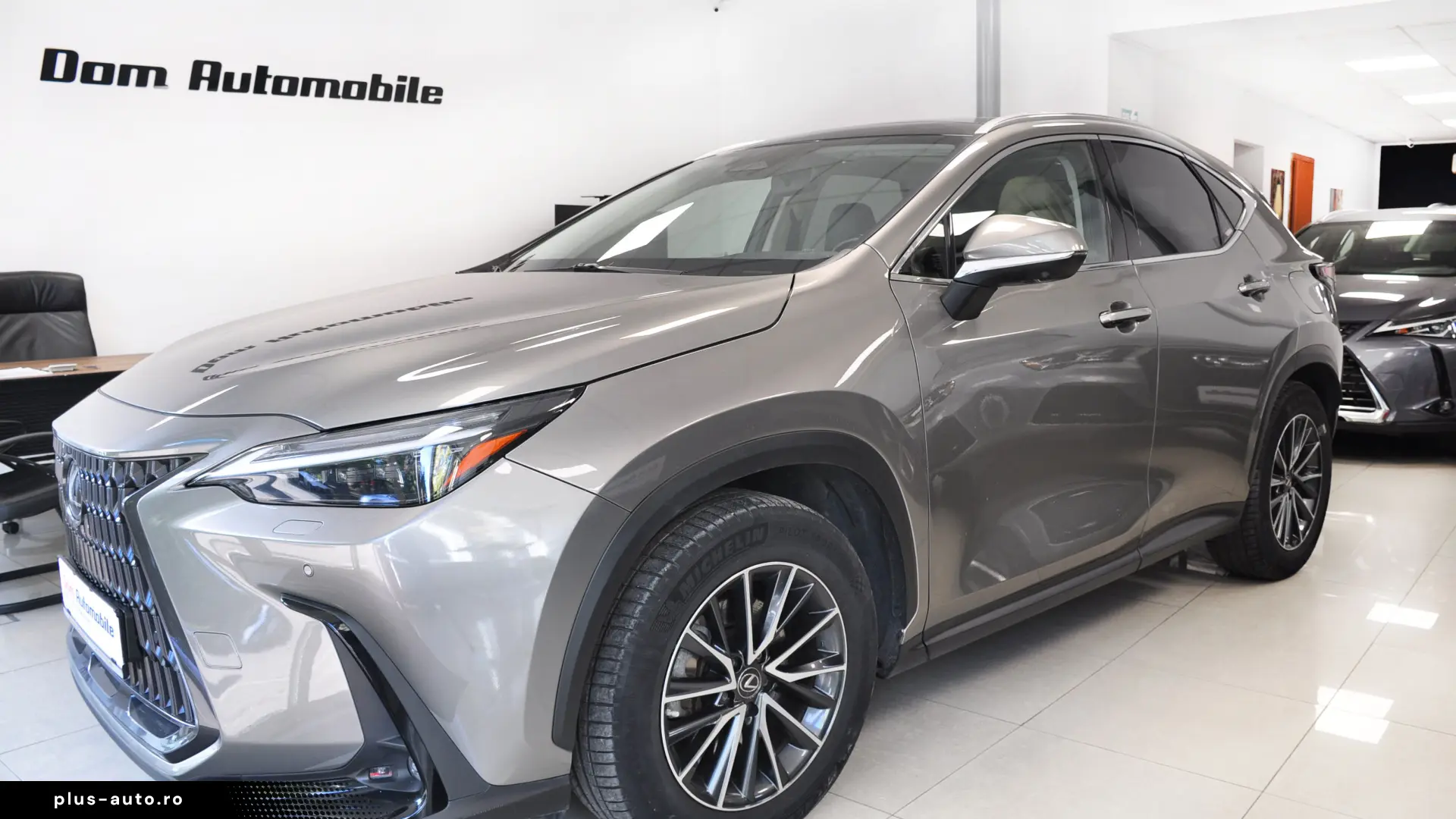 LEXUS NX 350h Executive Panorama HeadUp Display 4xCamera