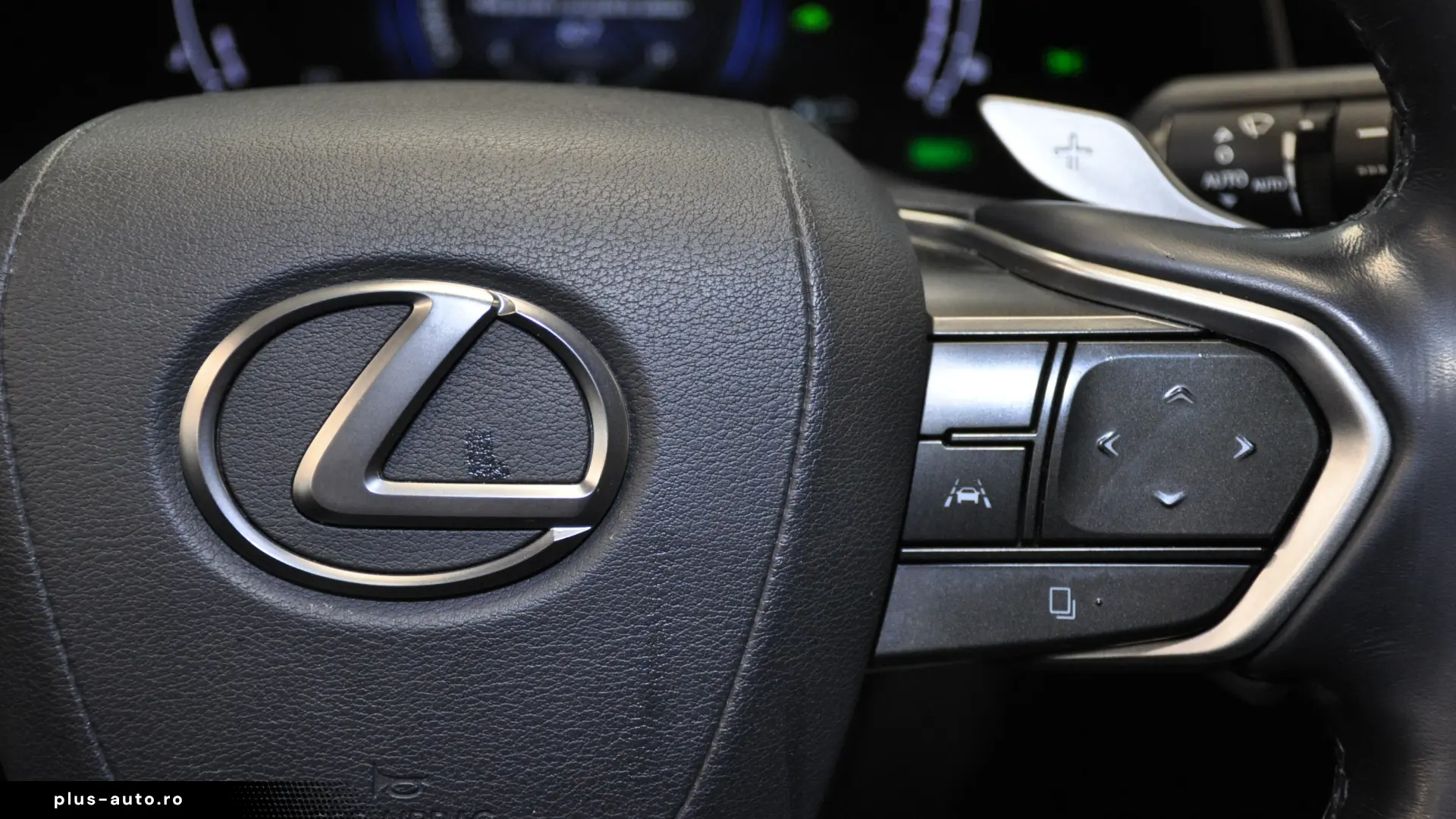 LEXUS NX 350h Executive Panorama HeadUp Display 4xCamera