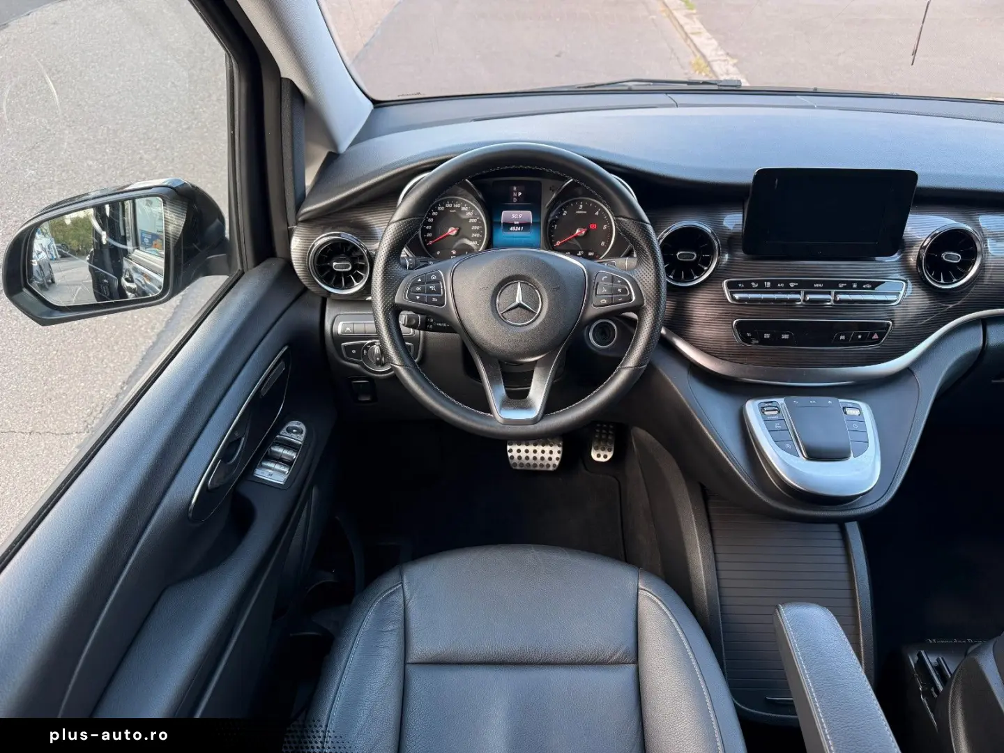 MERCEDES-BENZ V300 d EDITION lang   7 Sitze   Vollleder