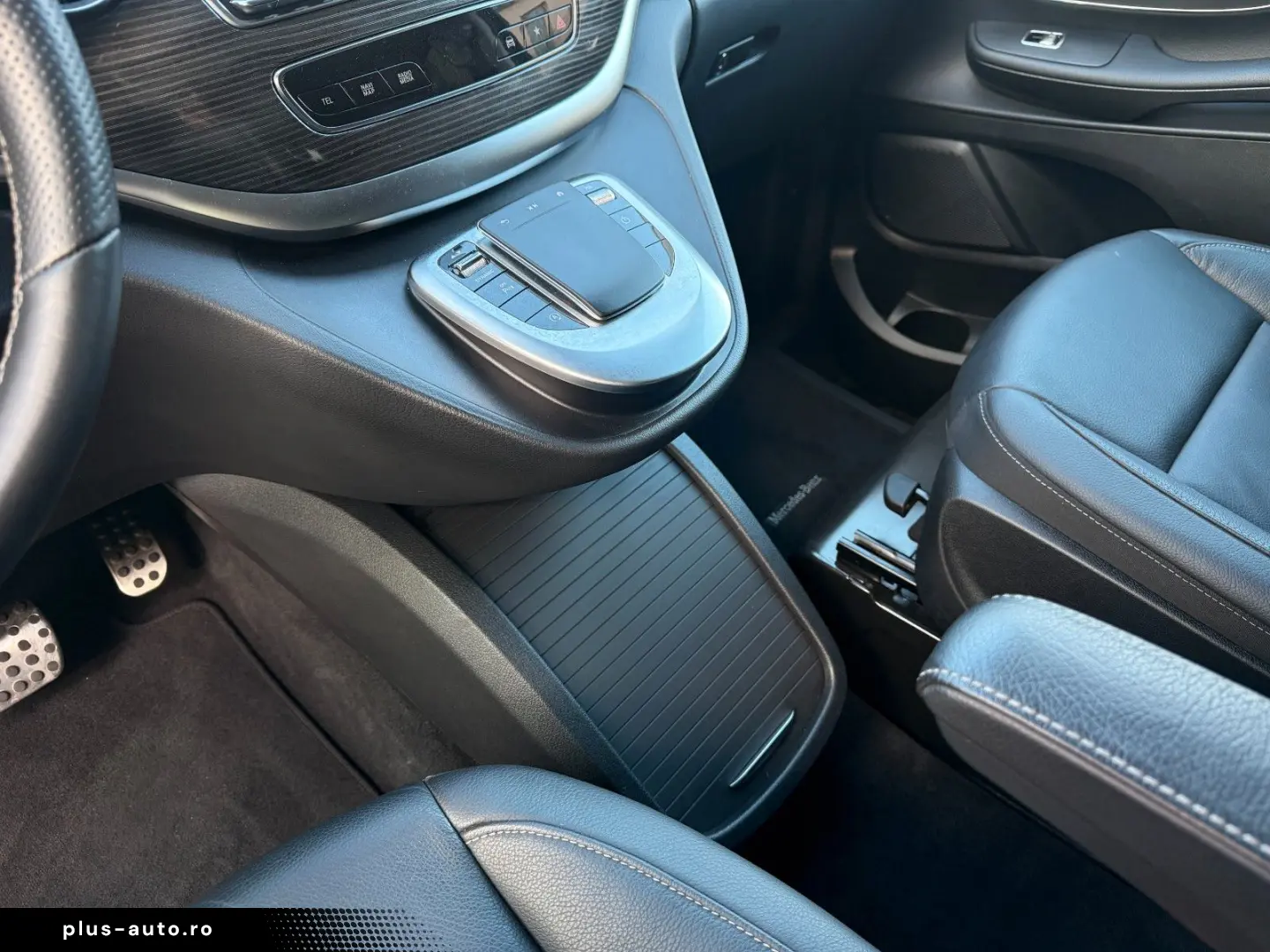 MERCEDES-BENZ V300 d EDITION lang   7 Sitze   Vollleder