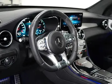 MERCEDES-BENZ GLC 63 AMG 4Matic   Pano Night-P. 22 Z…