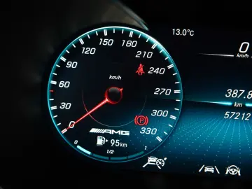 MERCEDES-BENZ GLC 63 AMG 4Matic   Pano Night-P. 22 Z…