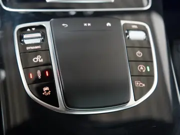 MERCEDES-BENZ GLC 63 AMG 4Matic   Pano Night-P. 22 Z…