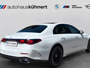 MERCEDES-BENZ E 300 e AMG Pano Superscreen Sitzklima…