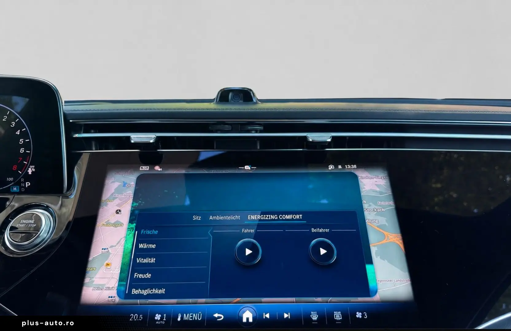 MERCEDES-BENZ E 300 e AMG Pano Superscreen Sitzklima&hellip;