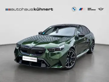 BMW M5 Individual DA PA-Prof B&W Carbon-In Exterieur