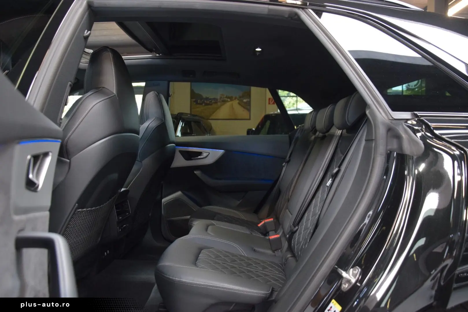 AUDI Q8 55 TFSI e quattro RS Sitze Panorama Facelift
