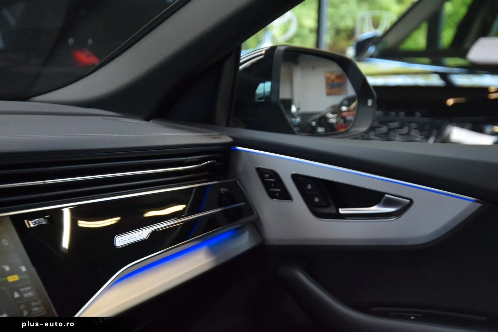 AUDI Q8 55 TFSI e quattro RS Sitze Panorama Facelift