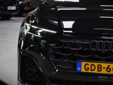 AUDI Q8 55 TFSI e quattro RS Sitze Panorama Facelift