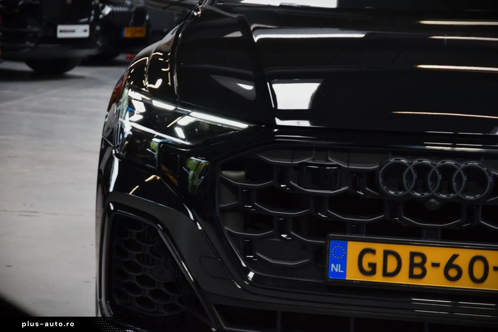 AUDI Q8 55 TFSI e quattro RS Sitze Panorama Facelift