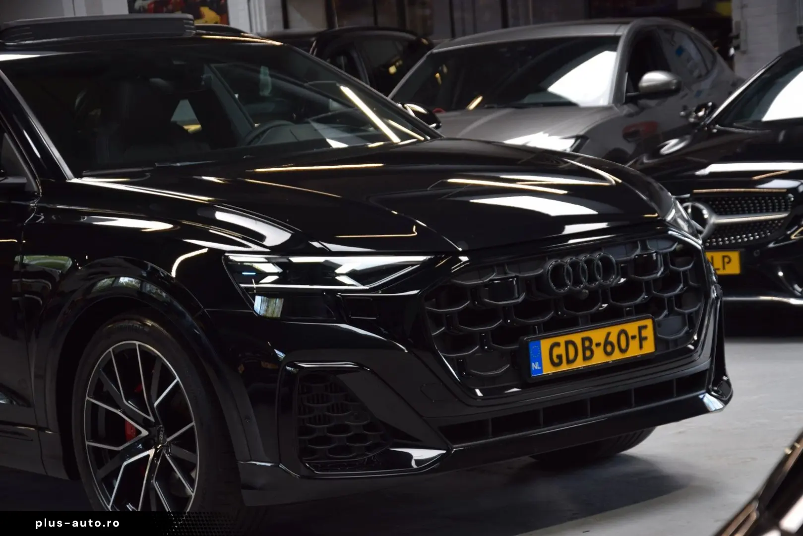 AUDI Q8 55 TFSI e quattro RS Sitze Panorama Facelift