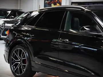 AUDI Q8 55 TFSI e quattro RS Sitze Panorama Facelift
