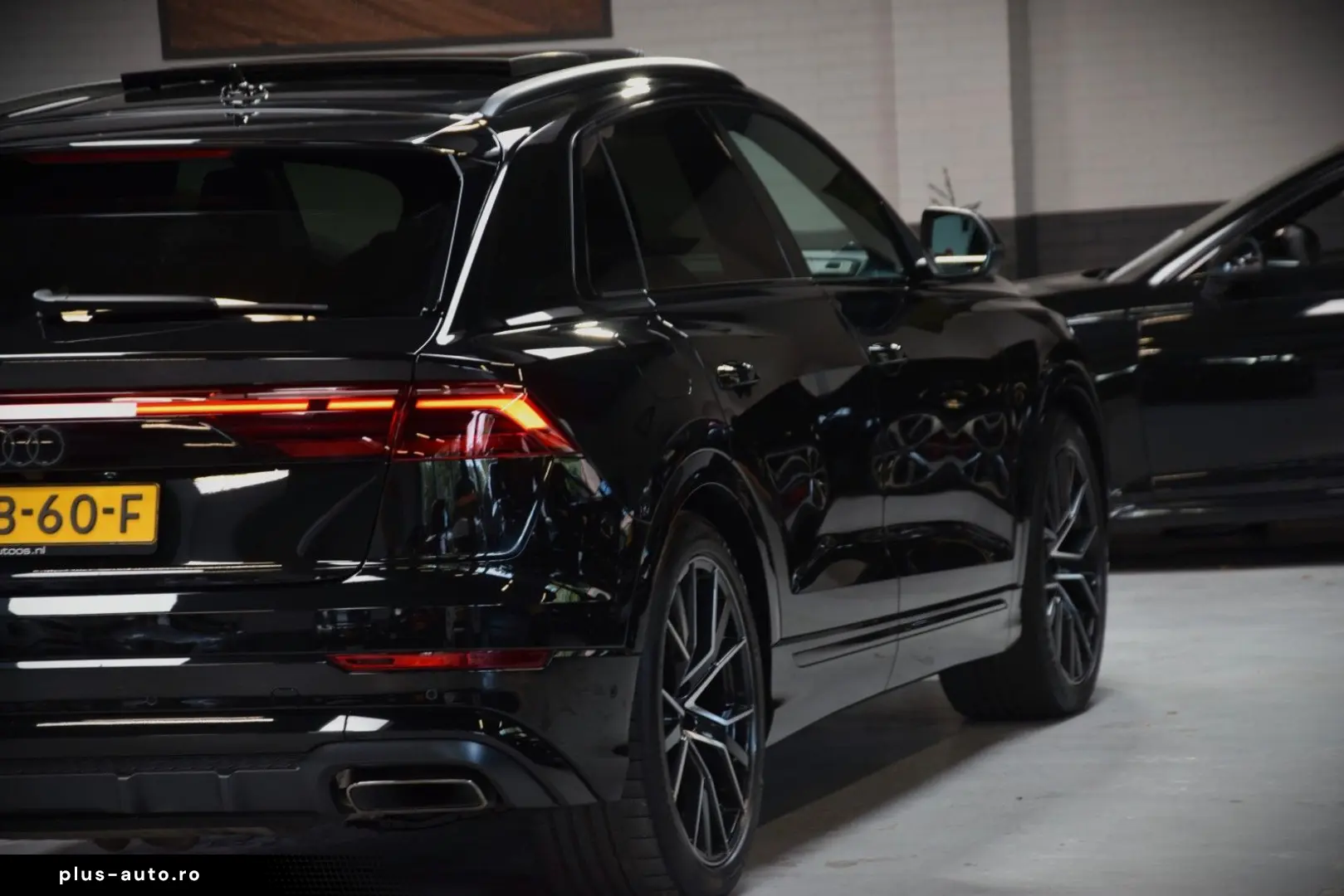 AUDI Q8 55 TFSI e quattro RS Sitze Panorama Facelift