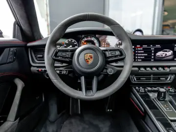 PORSCHE 992 3.0 Carrera 4 GTS - BTW   Sport Chrono     P