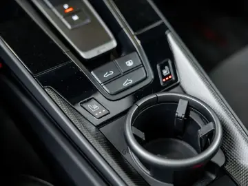 PORSCHE 992 3.0 Carrera 4 GTS - BTW   Sport Chrono     P