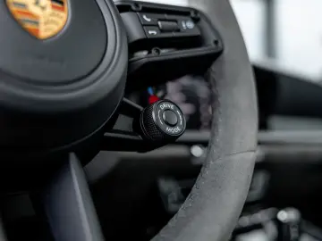 PORSCHE 992 3.0 Carrera 4 GTS - BTW   Sport Chrono     P