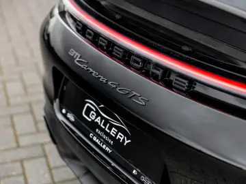 PORSCHE 992 3.0 Carrera 4 GTS - BTW   Sport Chrono     P