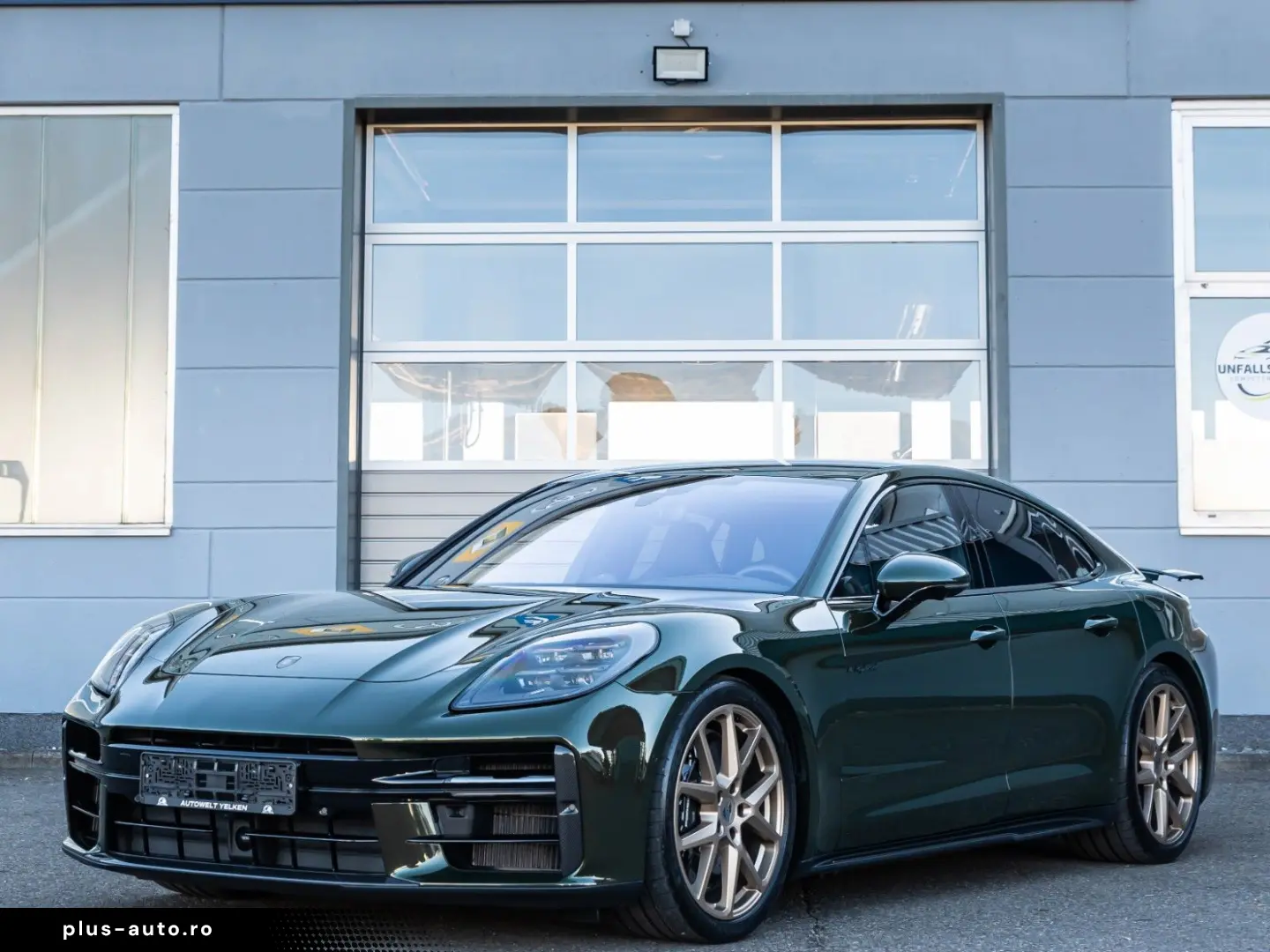 PORSCHE Panamera Turbo E-Hybrid Active Ride SportDesign