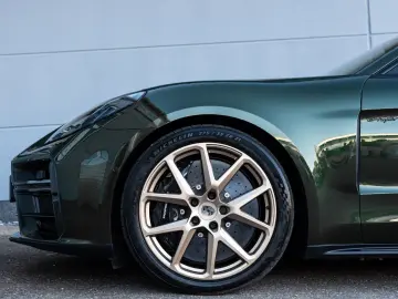 PORSCHE Panamera Turbo E-Hybrid Active Ride SportDesign