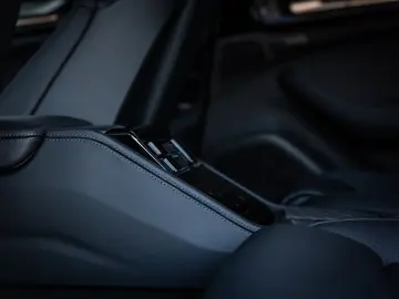 PORSCHE Panamera Turbo E-Hybrid Active Ride SportDesign