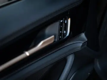 PORSCHE Panamera Turbo E-Hybrid Active Ride SportDesign