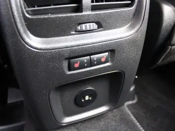 FORD Kuga Plug-In Hybrid Active X AHK ACC LED