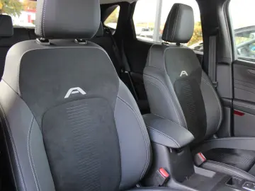 FORD Kuga Plug-In Hybrid Active X AHK ACC LED