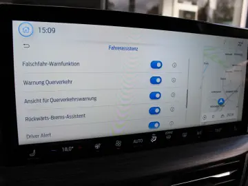 FORD Kuga Plug-In Hybrid Active X AHK ACC LED