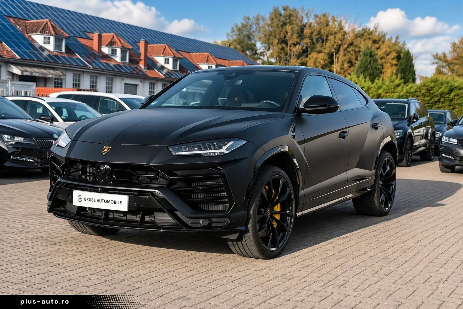 LAMBORGHINI MatteFolierung B&O PANO MASSAGE LIFT 23  KERAMIK