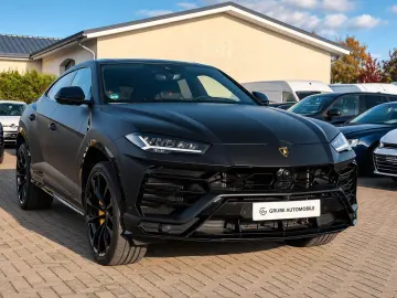 LAMBORGHINI MatteFolierung B&O PANO MASSAGE LIFT 23  KERAMIK