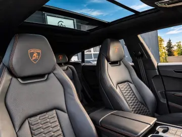 LAMBORGHINI MatteFolierung B&O PANO MASSAGE LIFT 23  KERAMIK